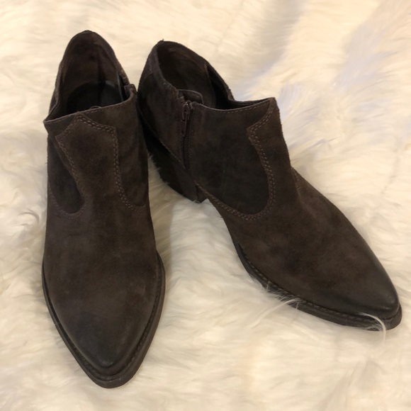 Carlos by Carlos Santana Suede Booties, 10 M - Picture 2 of 11
